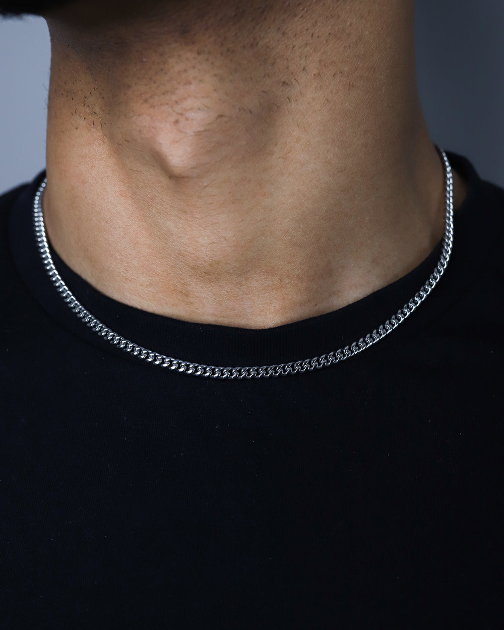 CLEAN CUBANA CHAIN. - 4MM