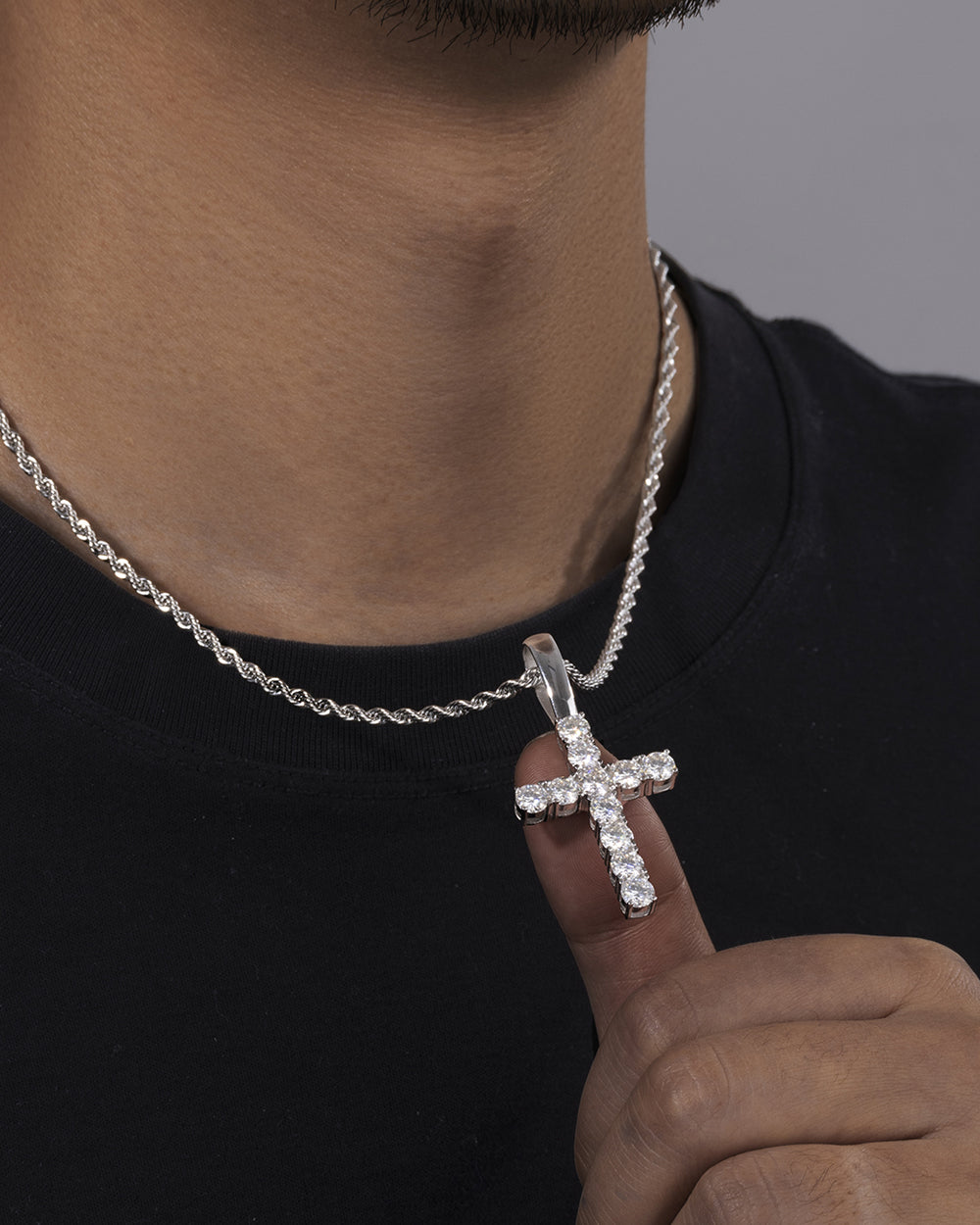 MOISSANITE CROSS PENDANT.