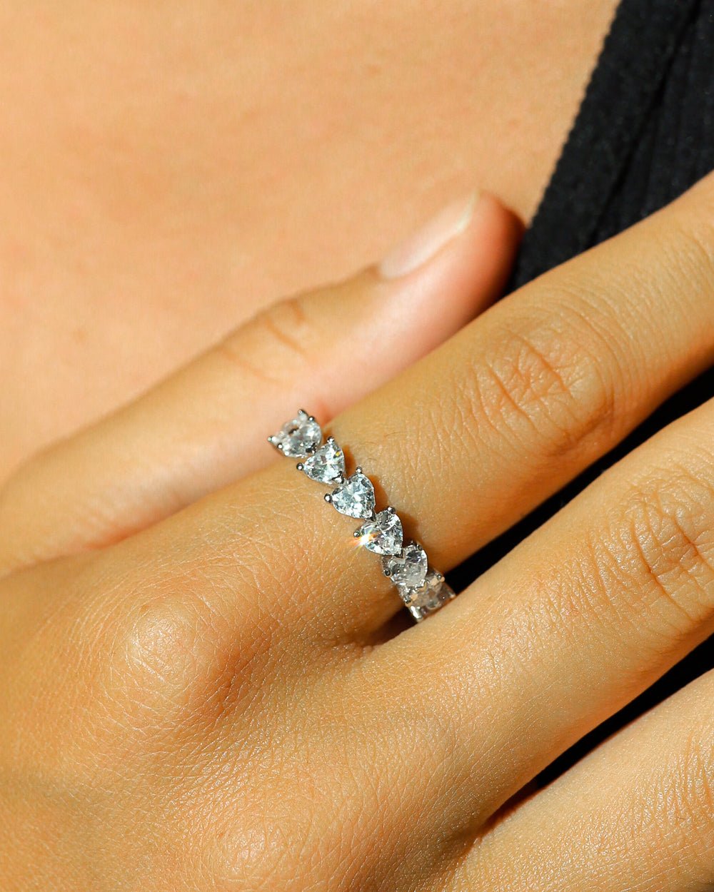 HEART CUT BAND. - 925 WHITE GOLD - Drippy Amsterdam